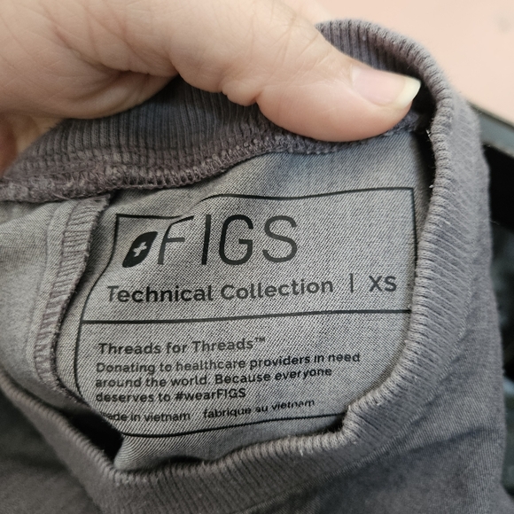 Figs Gray Set - Picture 4 of 5